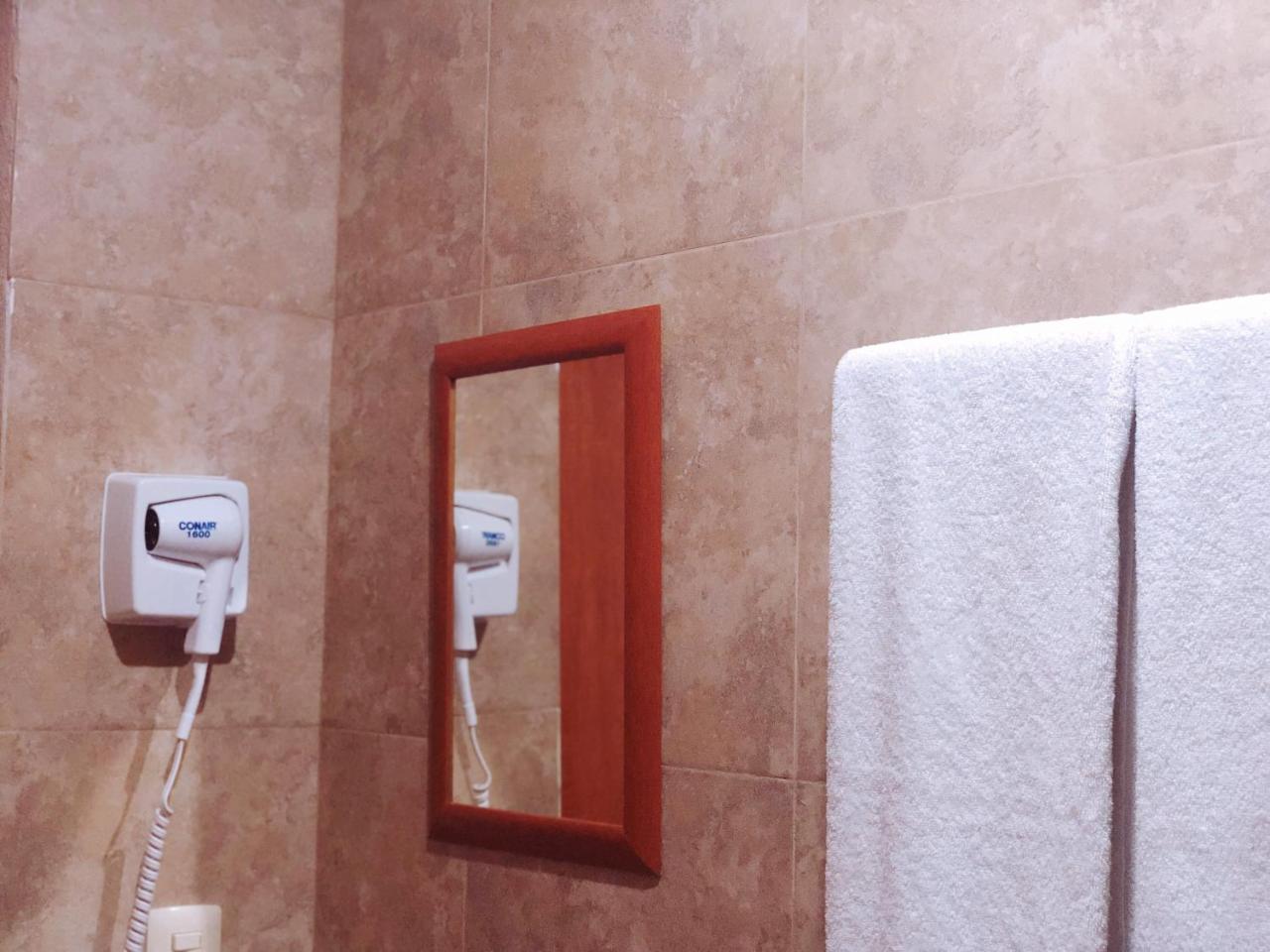 ואיאדוליד Hotel Real Colonial מראה חיצוני תמונה