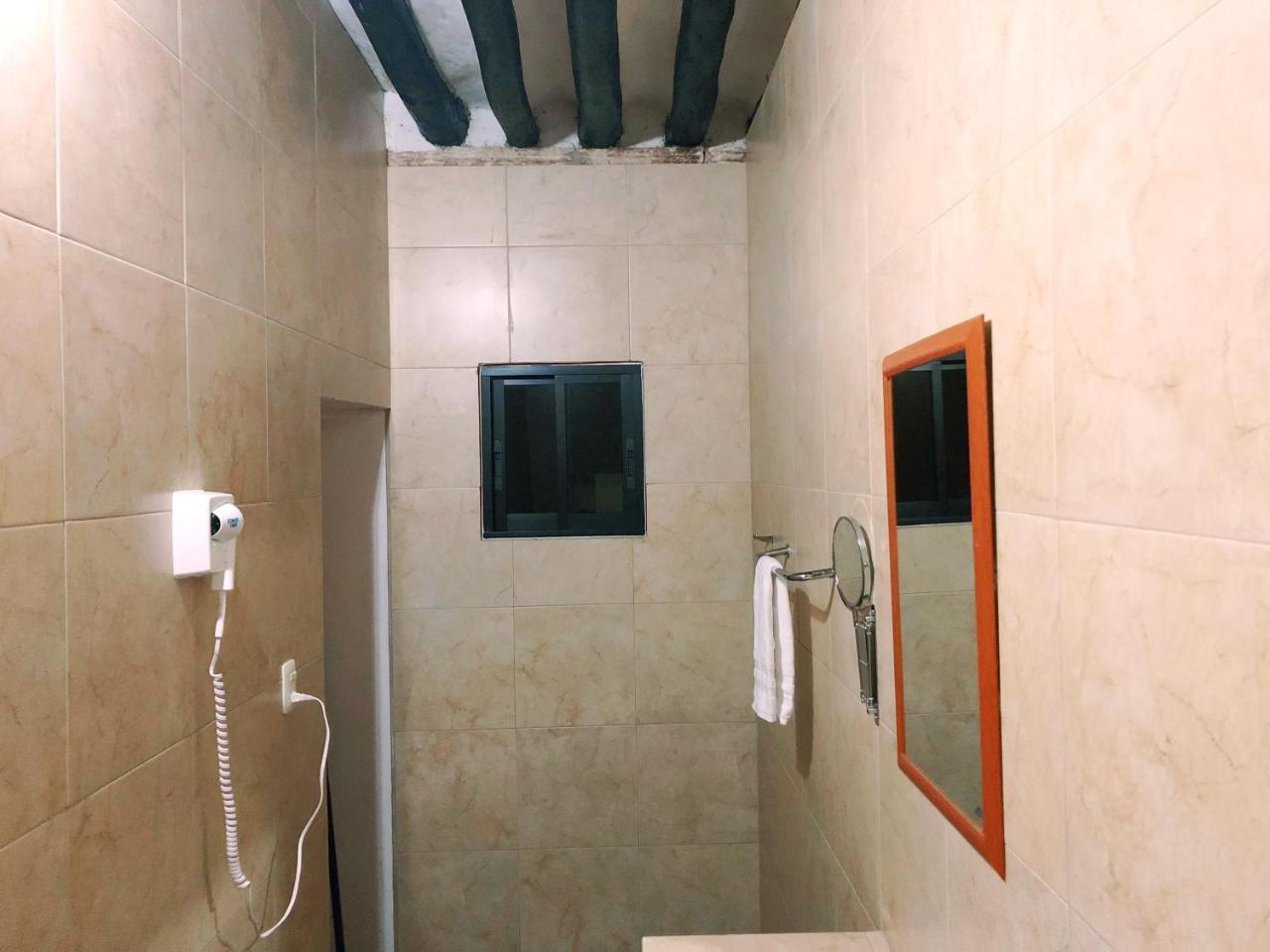 ואיאדוליד Hotel Real Colonial מראה חיצוני תמונה